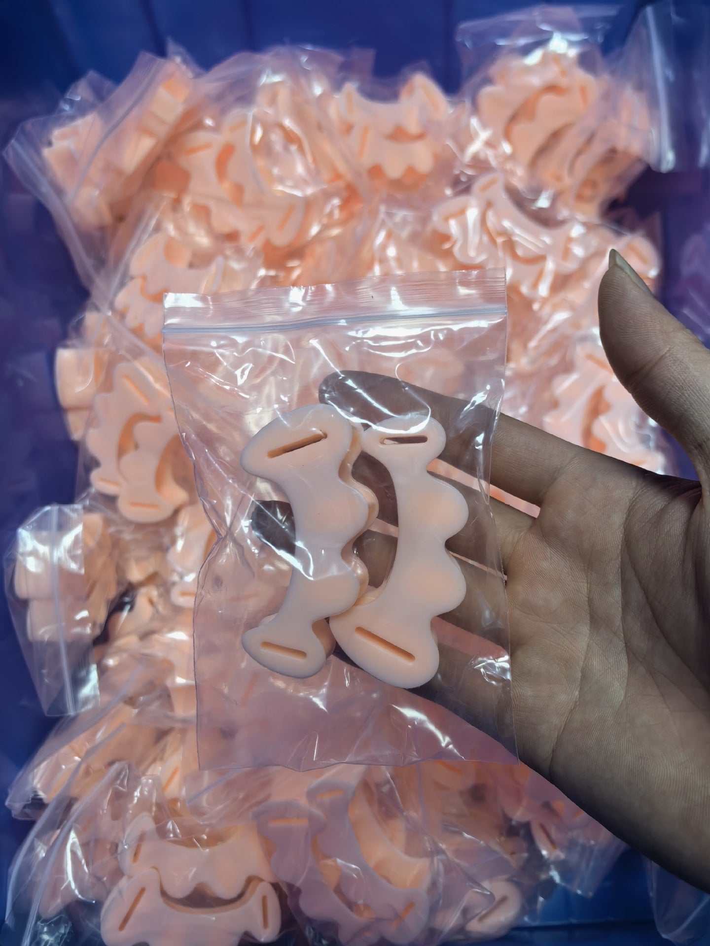Hallux Valgus Corrector silicone toe separator for bunion pain relief and toe realignment